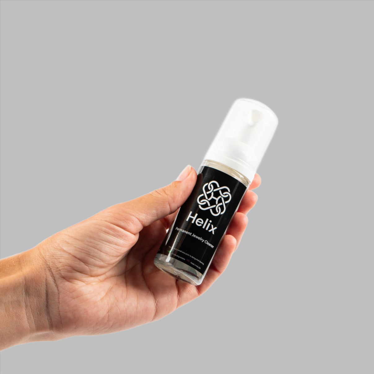 foaming cleaner for permanent jewelry